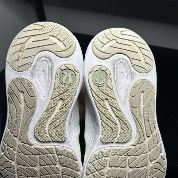 Lululemon Blissfeel Shoes Women’s Size 9.5 Running White - Picture 14 of 15